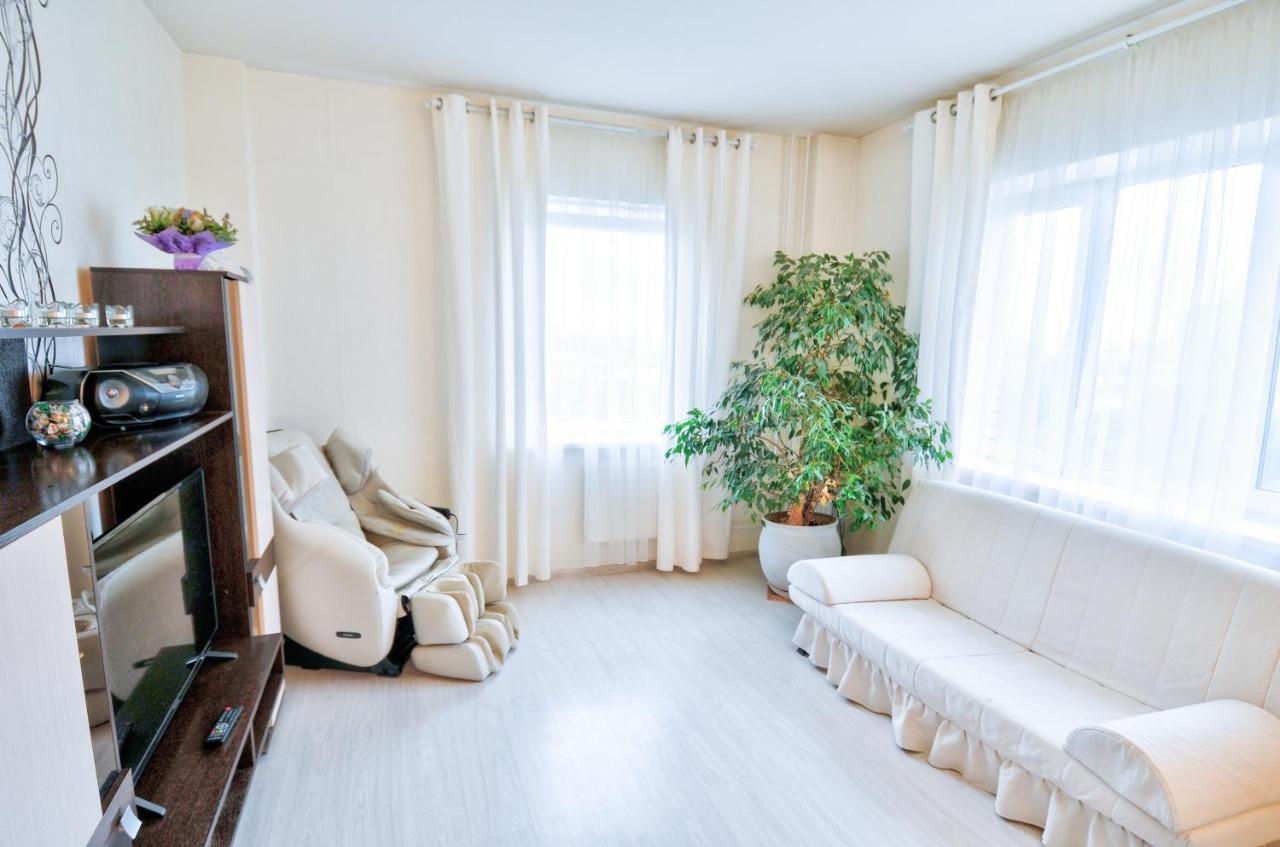 Aelita Apartment С Массажным Креслом Saint Petersburg Luaran gambar